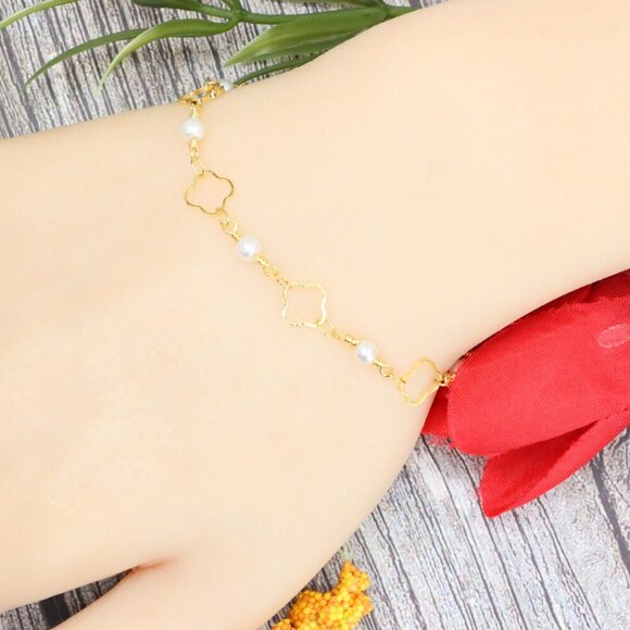 "Trendy Handmade Bracelet – A Stylish Gift for Women & Girls, MAR091611 - Picture 1 of 10
